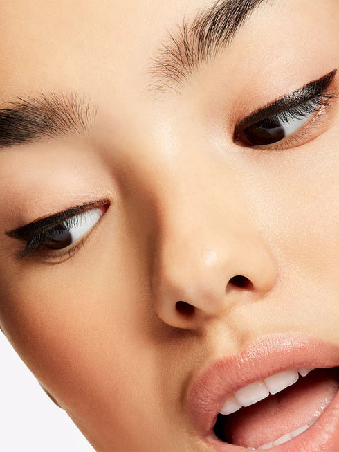 Brushstroke Liquid Eyeliner 67g - GLAM MODA